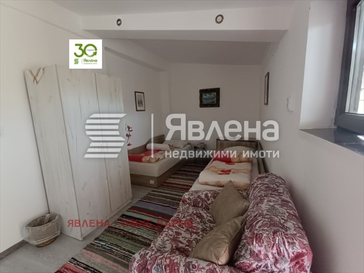 Продава КЪЩА, гр. Плиска, област Шумен, снимка 12 - Къщи - 49228034