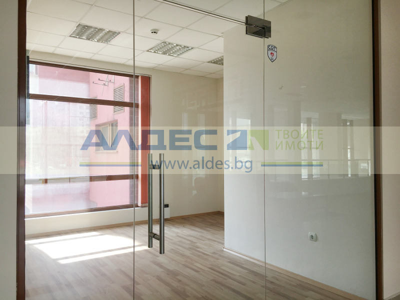 Na sprzedaż  Biuro Sofia , Ljulin 10 , 24 mkw | 22343518 - obraz [4]
