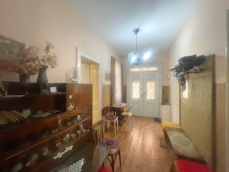 Продава  Етаж от къща град Пловдив , Център , 100 кв.м | 65882899 - изображение [6]