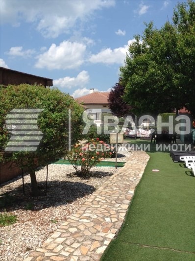 Продава КЪЩА, с. Соколово, област Добрич, снимка 9 - Къщи - 53169850