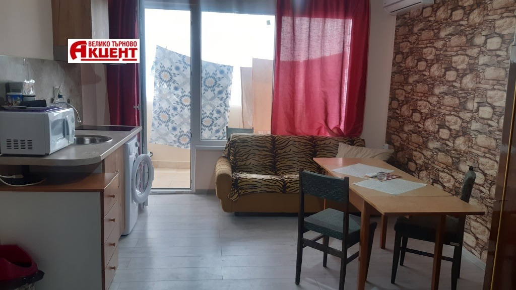 Продава 3-СТАЕН, гр. Велико Търново, Зона Б, снимка 2 - Апартаменти - 49837070