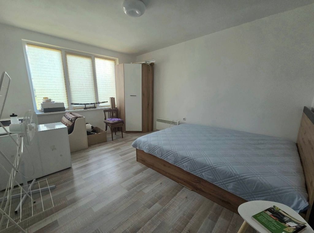 Продава ЕТАЖ ОТ КЪЩА, гр. Кюстендил, Могилата, снимка 4 - Етаж от къща - 56208748