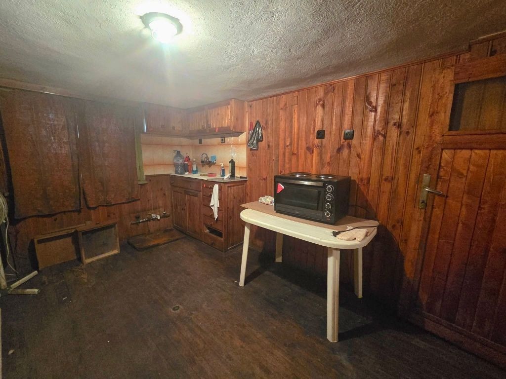 Продава ЕТАЖ ОТ КЪЩА, гр. Кюстендил, Могилата, снимка 6 - Етаж от къща - 56208748
