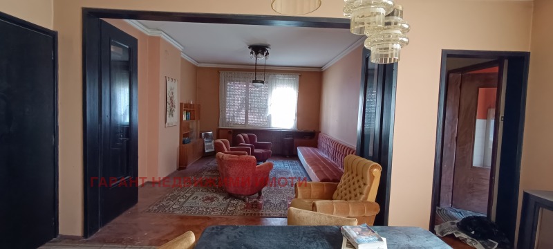 Продава 3-СТАЕН в град Габрово, Център - 129 кв.м / 117 600 € » 230 005.61 лв., ГАРАНТ НЕДВИЖИМИ ИМОТИ