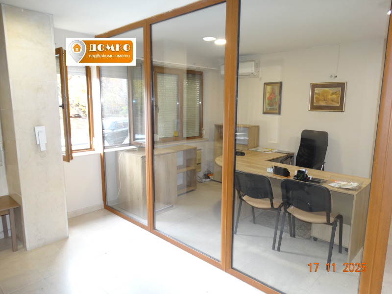 Продава ЕТАЖ ОТ КЪЩА в град Пазарджик, Център - 320 кв.м / 294 000 € » 575 014.02 лв., ДОМКО