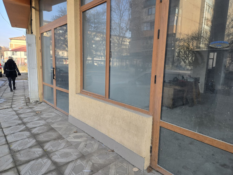 Продава МАГАЗИН в град Видин, Баба Тонка - 353 кв.м / 353 000 € » 690 407.99 лв., КАМЕНОВА ИМОТИ