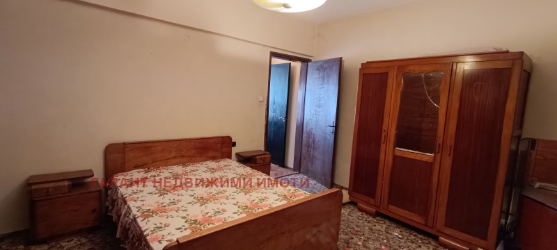 In vendita  2 camere da letto Gabrovo , Tsentar , 129 mq | 47837879 - Immagine [5]