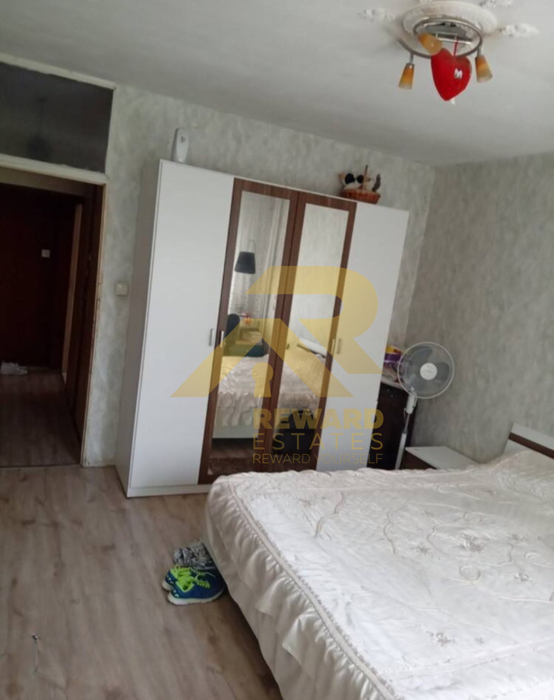 Продава  3-стаен град София , Света Троица , 86 кв.м | 15491629 - изображение [4]