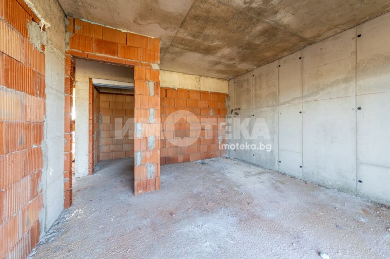 Продава 3-СТАЕН, гр. Варна, Изгрев, снимка 5 - Апартаменти - 52075455