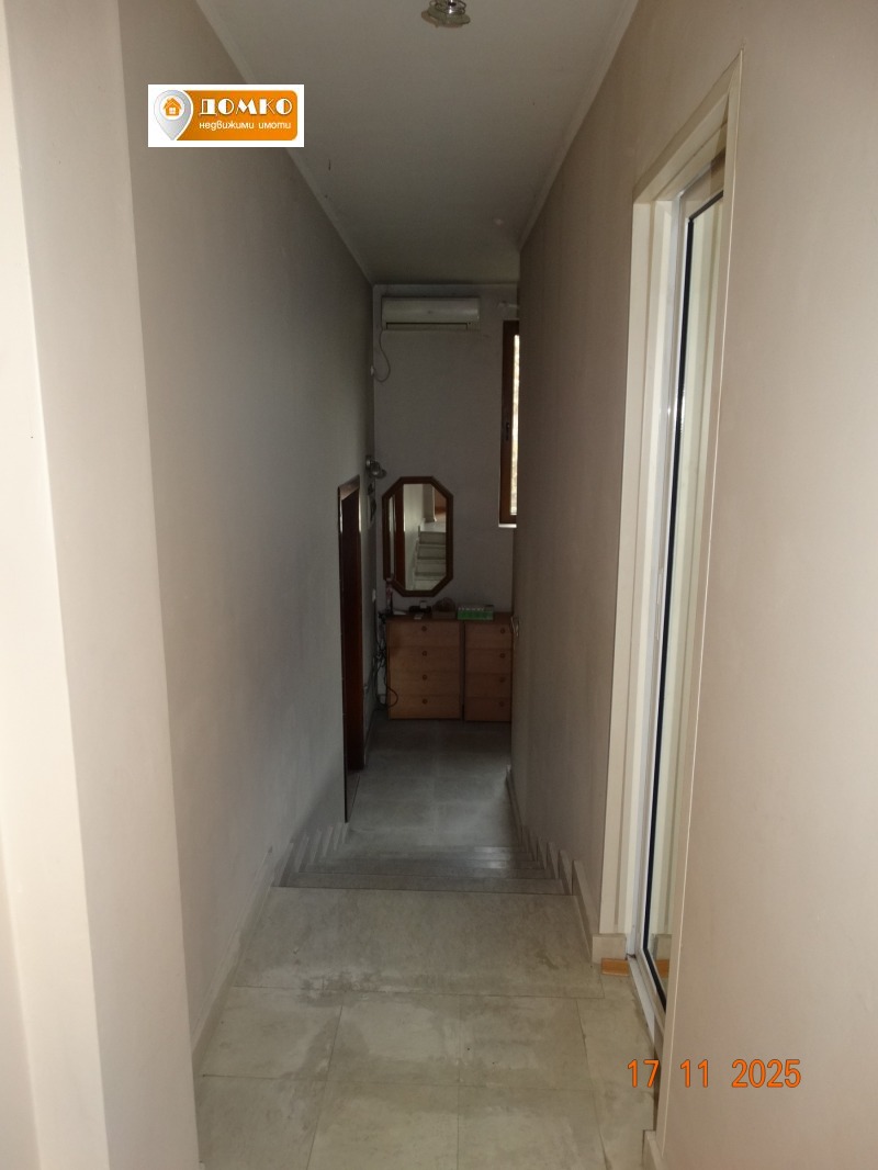 Продава ЕТАЖ ОТ КЪЩА, гр. Пазарджик, Център, снимка 14 - Етаж от къща - 52463122