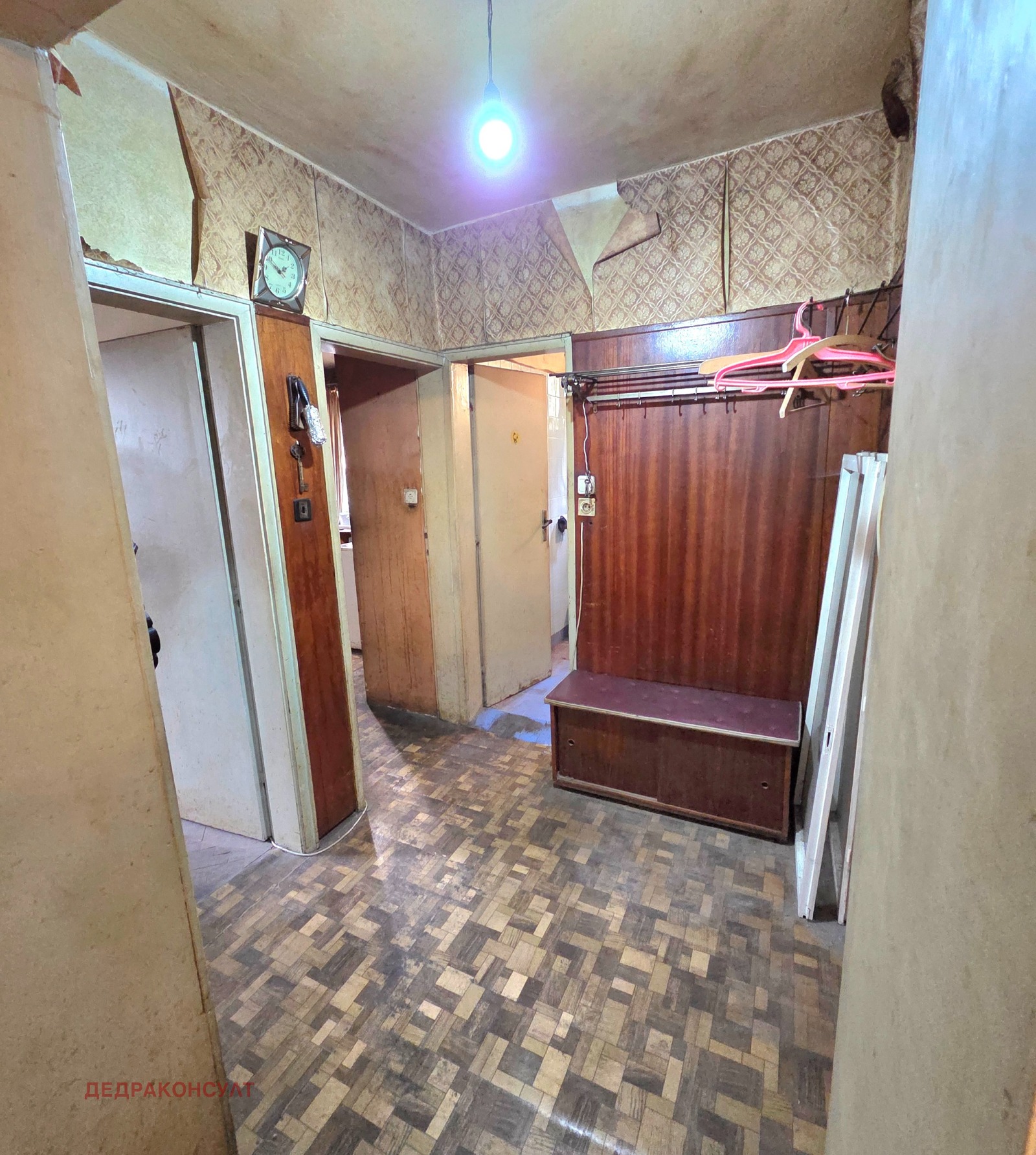 Продава ЕТАЖ ОТ КЪЩА, гр. София, Изток, снимка 9 - Етаж от къща - 55982547