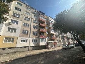 1 quarto Drujba 1, Sofia 1