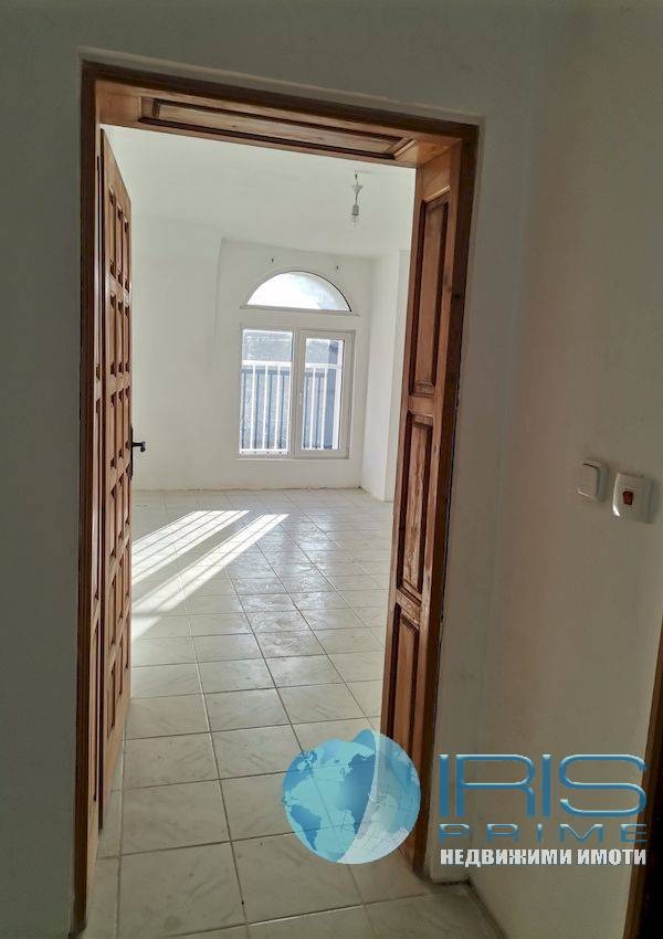 En venta  1 dormitorio Shumen , Tsentar , 81 metros cuadrados | 87370866 - imagen [7]