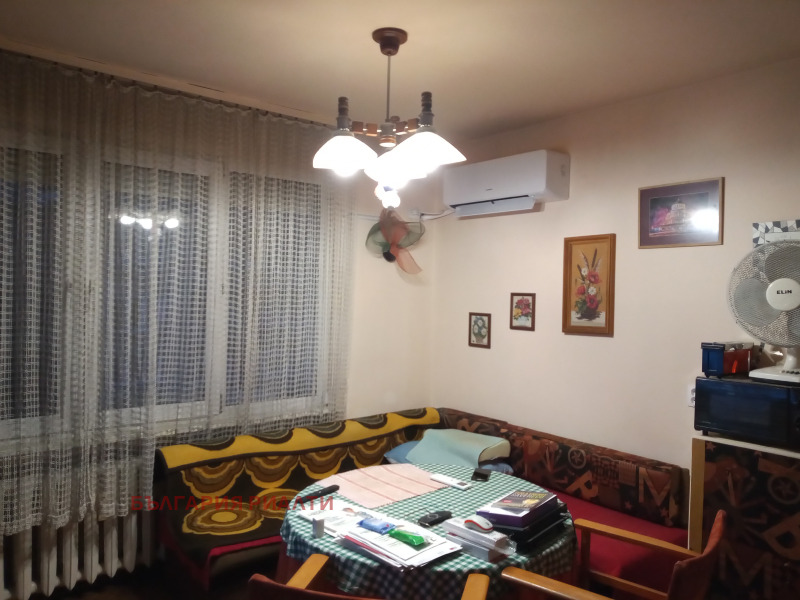 Na prodej  2 ložnice Sofia , Centar , 74 m2 | 17991587 - obraz [4]