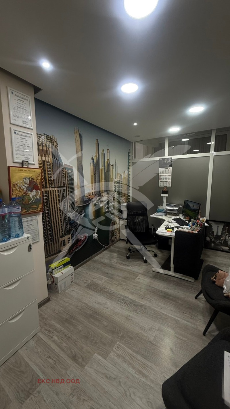 À venda  Escritório Plovdiv , Kiutchuk Parij , 17 m² | 56473987 - imagem [2]