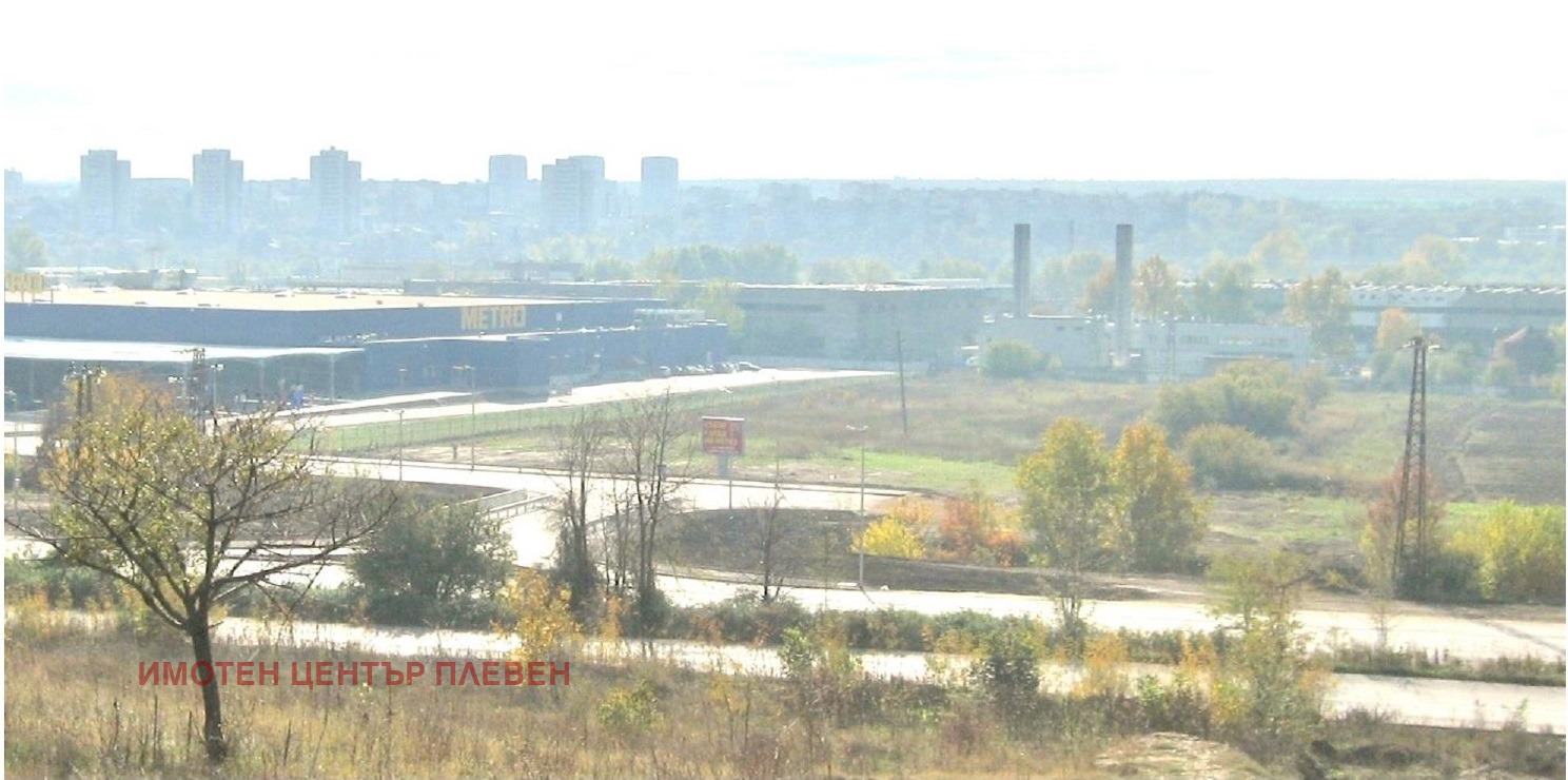 Продава ПАРЦЕЛ, гр. Плевен, Индустриална зона - Запад, снимка 2 - Парцели - 54403037