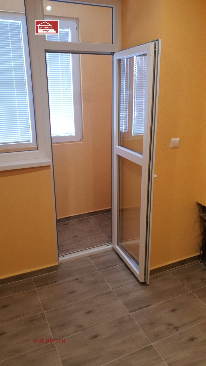 Продава 1-СТАЕН, гр. Враца, Река Лева, снимка 3 - Апартаменти - 53064875