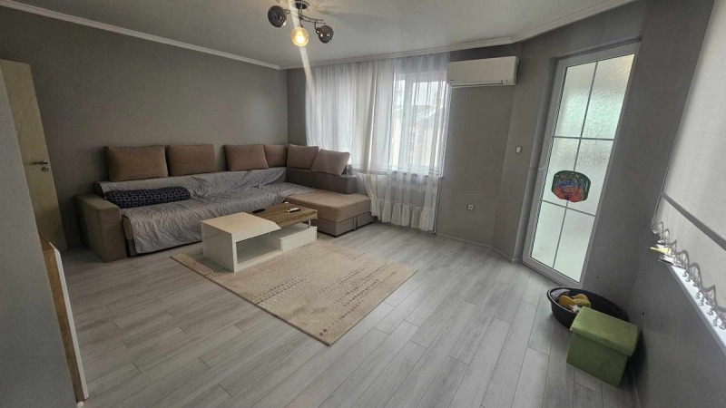 Продава 2-СТАЕН, гр. Кърджали, Възрожденци, снимка 2 - Апартаменти - 52556926