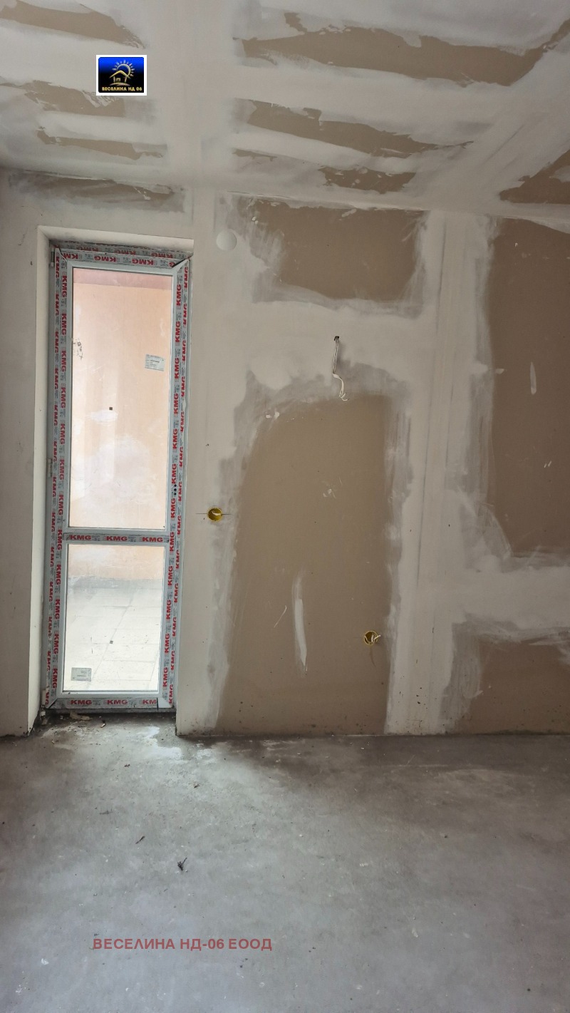 Продава 2-СТАЕН, гр. Добрич, Център, снимка 2 - Апартаменти - 53255711