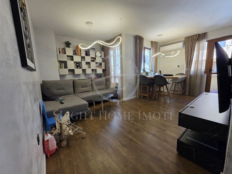 De vânzare  2 dormitoare Plovdiv , Cârșiiaca , 113 mp | 22438693