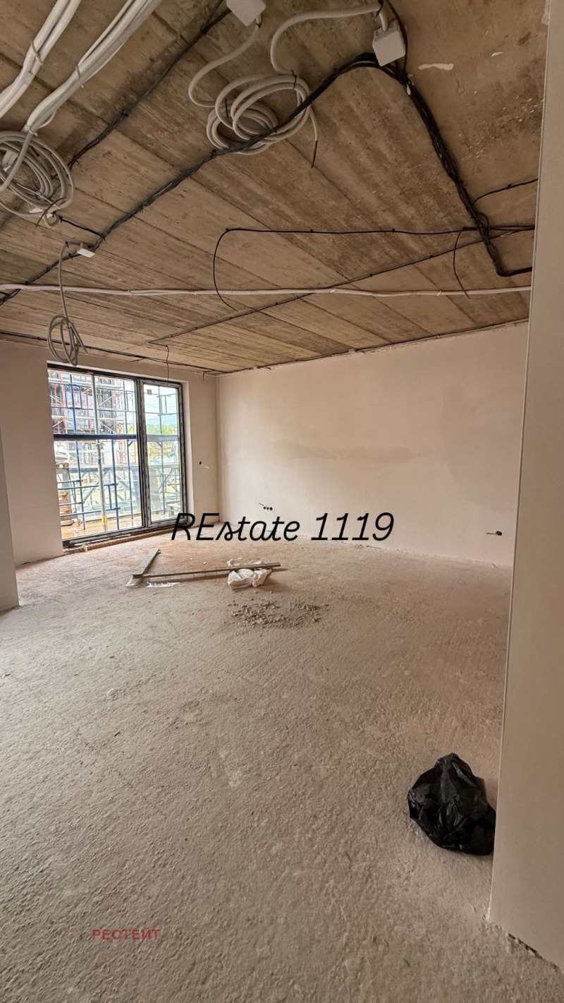 Na prodej  2 ložnice Sofia , Malinova dolina , 107 m2 | 81958187 - obraz [4]