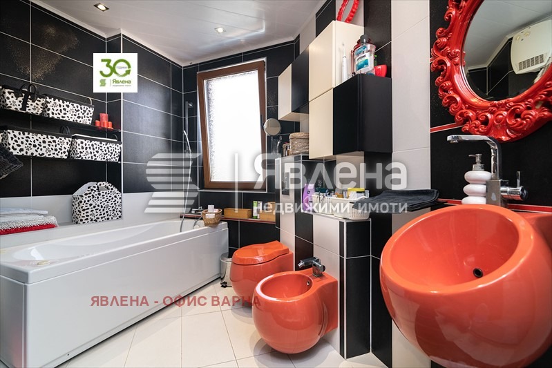 Продава КЪЩА, гр. Варна, м-т Зеленика, снимка 10 - Къщи - 49215234