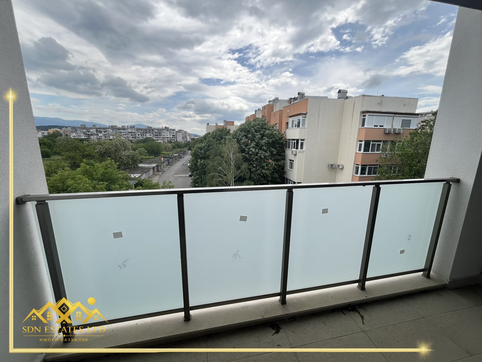 Продава 3-СТАЕН, гр. Казанлък, област Стара Загора, снимка 6 - Апартаменти - 54644655