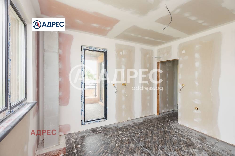 Продава КЪЩА, с. Яребична, област Варна, снимка 17 - Къщи - 55362978