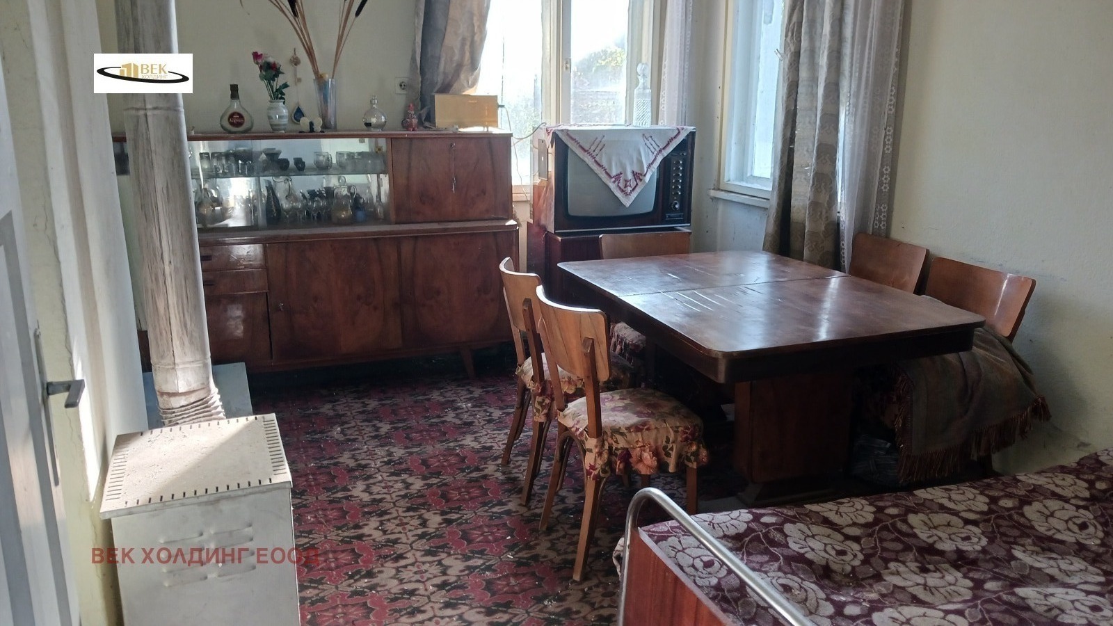 Продава КЪЩА, с. Опицвет, област София област