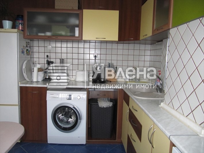 Продава 3-СТАЕН, гр. Пловдив, Тракия, снимка 4 - Aпартаменти - 48580303