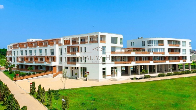 En venta  2 dormitorios Burgas , Sarafovo , 99 metros cuadrados | 39417212 - imagen [16]