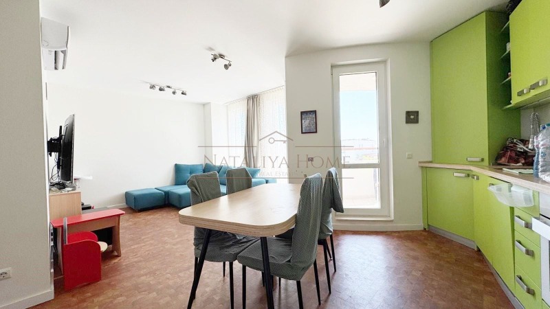 En venta  2 dormitorios Burgas , Sarafovo , 99 metros cuadrados | 39417212 - imagen [2]