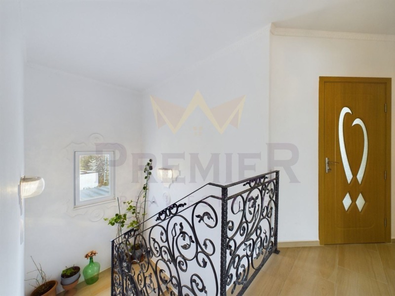 Продава КЪЩА, с. Осеново, област Варна, снимка 10 - Къщи - 52452503