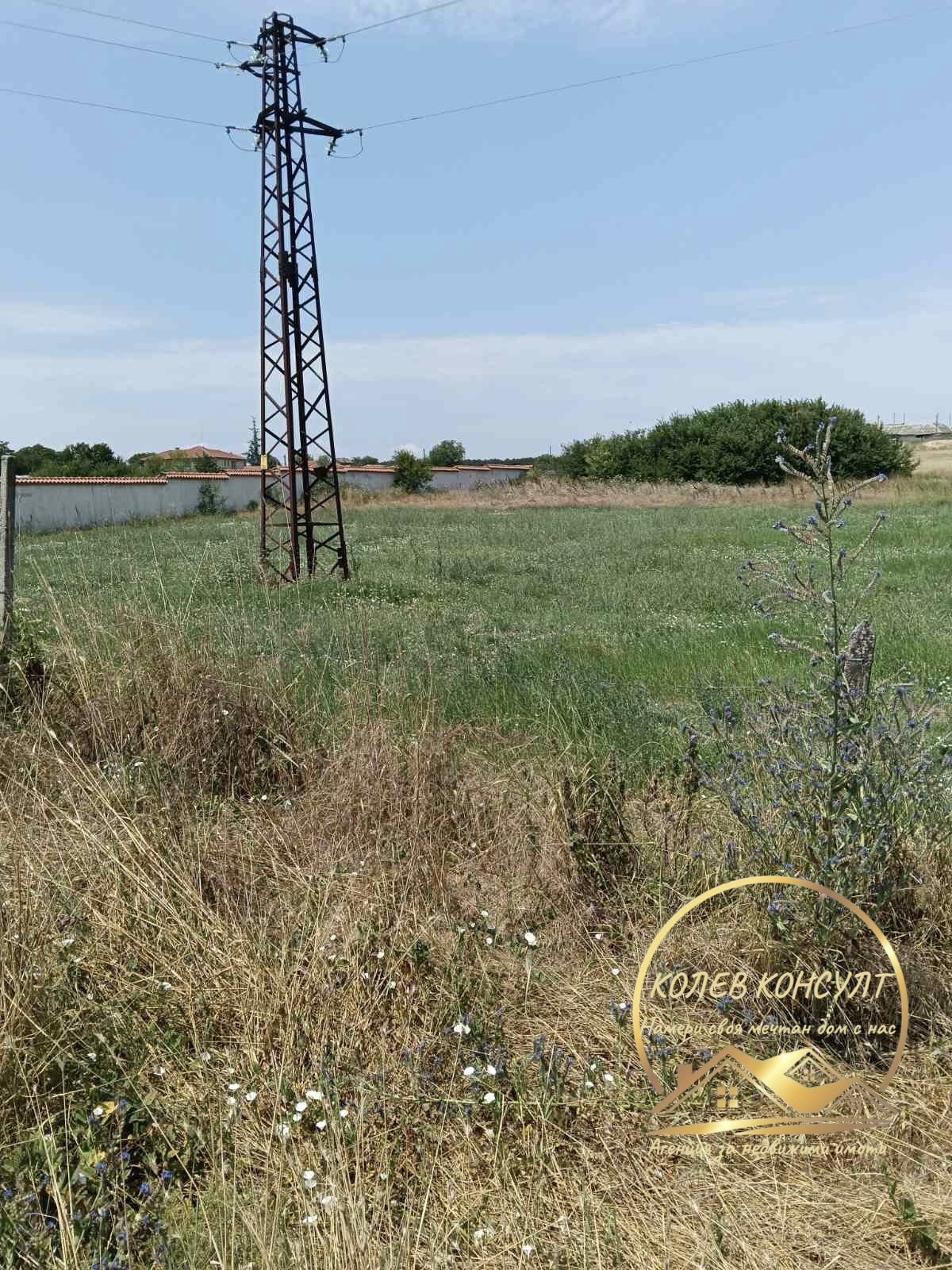 Продава ПАРЦЕЛ, с. Жълти бряг, област Хасково