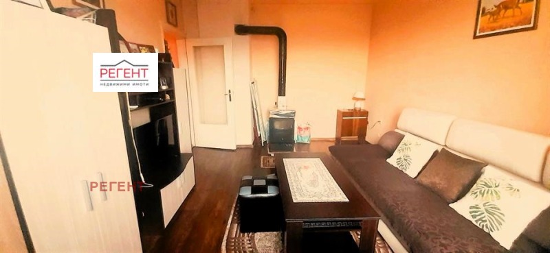 Продава 2-СТАЕН, гр. Севлиево, област Габрово