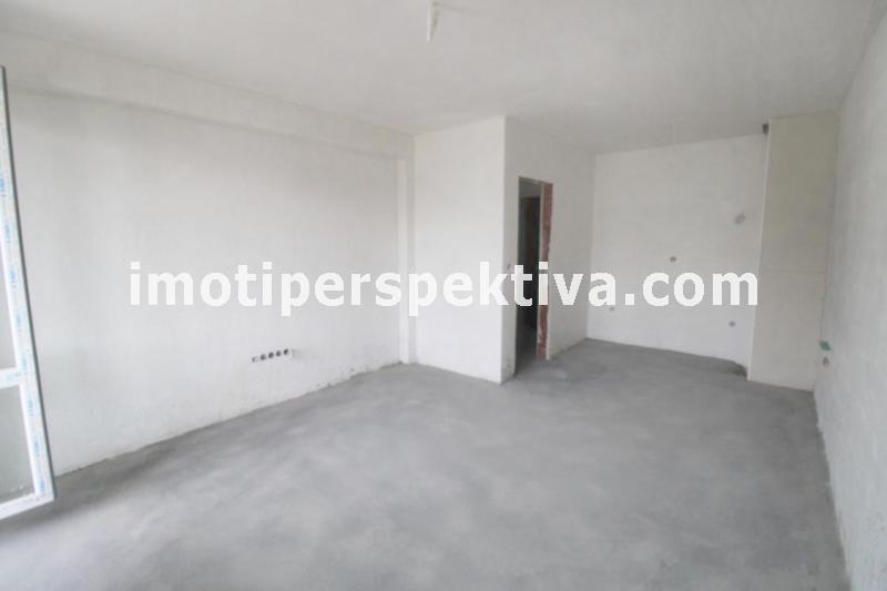 Продава 2-СТАЕН, гр. Пловдив, Кючук Париж, снимка 3 - Aпартаменти - 47036452