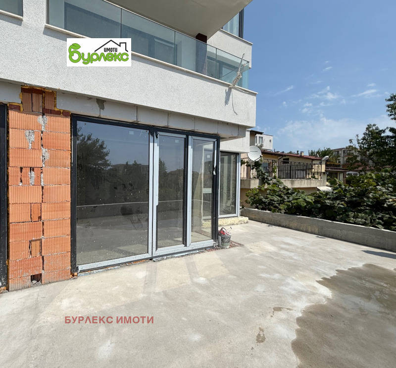 Na sprzedaż  1 sypialnia Warna , Briz , 87 mkw | 74638954