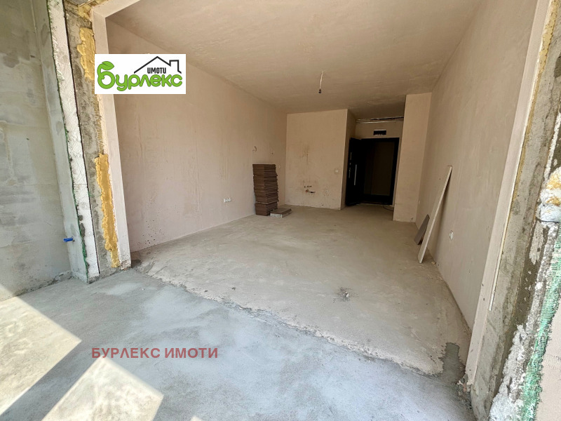 Na sprzedaż  1 sypialnia Warna , Briz , 87 mkw | 74638954 - obraz [4]