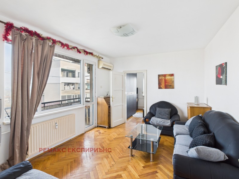 Продава 3-СТАЕН, гр. Пловдив, Захарна фабрика, снимка 2 - Апартаменти - 52811135