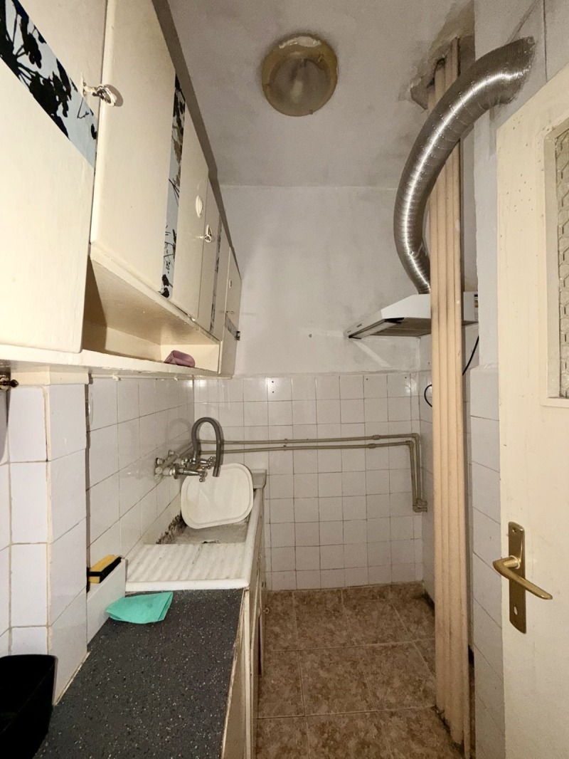 Продава 3-СТАЕН, гр. Пловдив, Захарна фабрика, снимка 3 - Апартаменти - 52811135