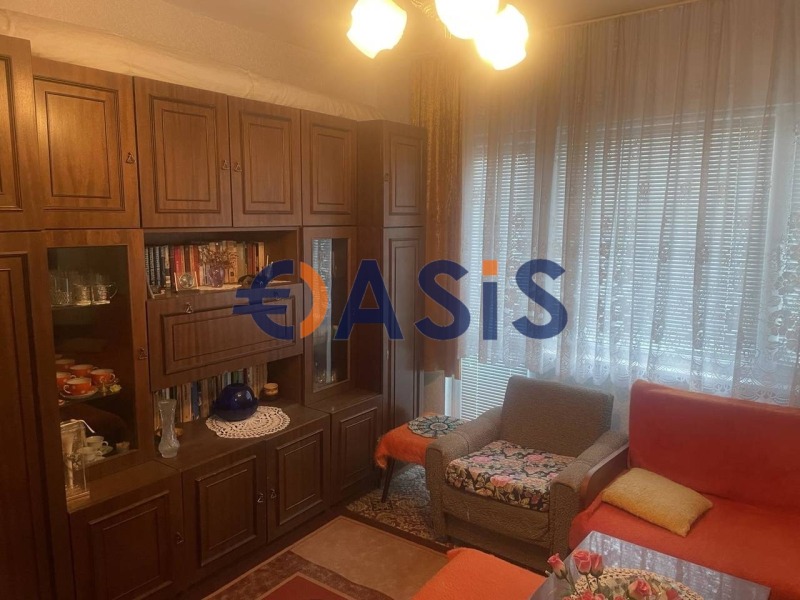 Продава  4-стаен, област Бургас, гр. Поморие •  106 500 EUR • ID 95122379 — holmes.bg - [1] 