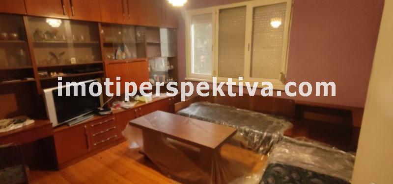 Продава  Етаж от къща град Пловдив , Прослав , 150 кв.м | 88574709 - изображение [4]