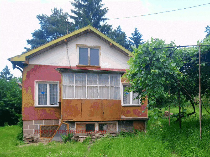 Till salu  Hus region Sofia , Vlado Tritjkov , 30 kvm | 70895177 - bild [2]