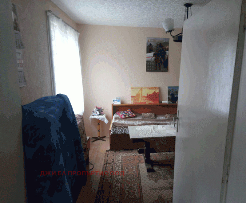 Till salu  Hus region Sofia , Vlado Tritjkov , 30 kvm | 70895177 - bild [7]