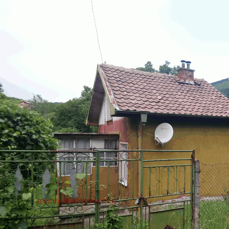 Till salu  Hus region Sofia , Vlado Tritjkov , 30 kvm | 70895177 - bild [4]