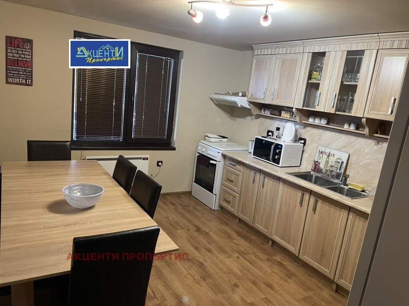 In vendita  Casa regione Gabrovo , Drianovo , 140 mq | 33135810