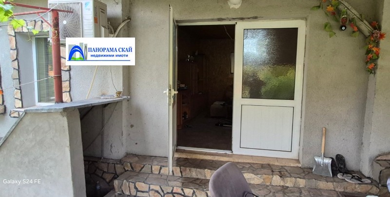 Продава КЪЩА, с. Гиген, област Плевен, снимка 4 - Къщи - 52274226