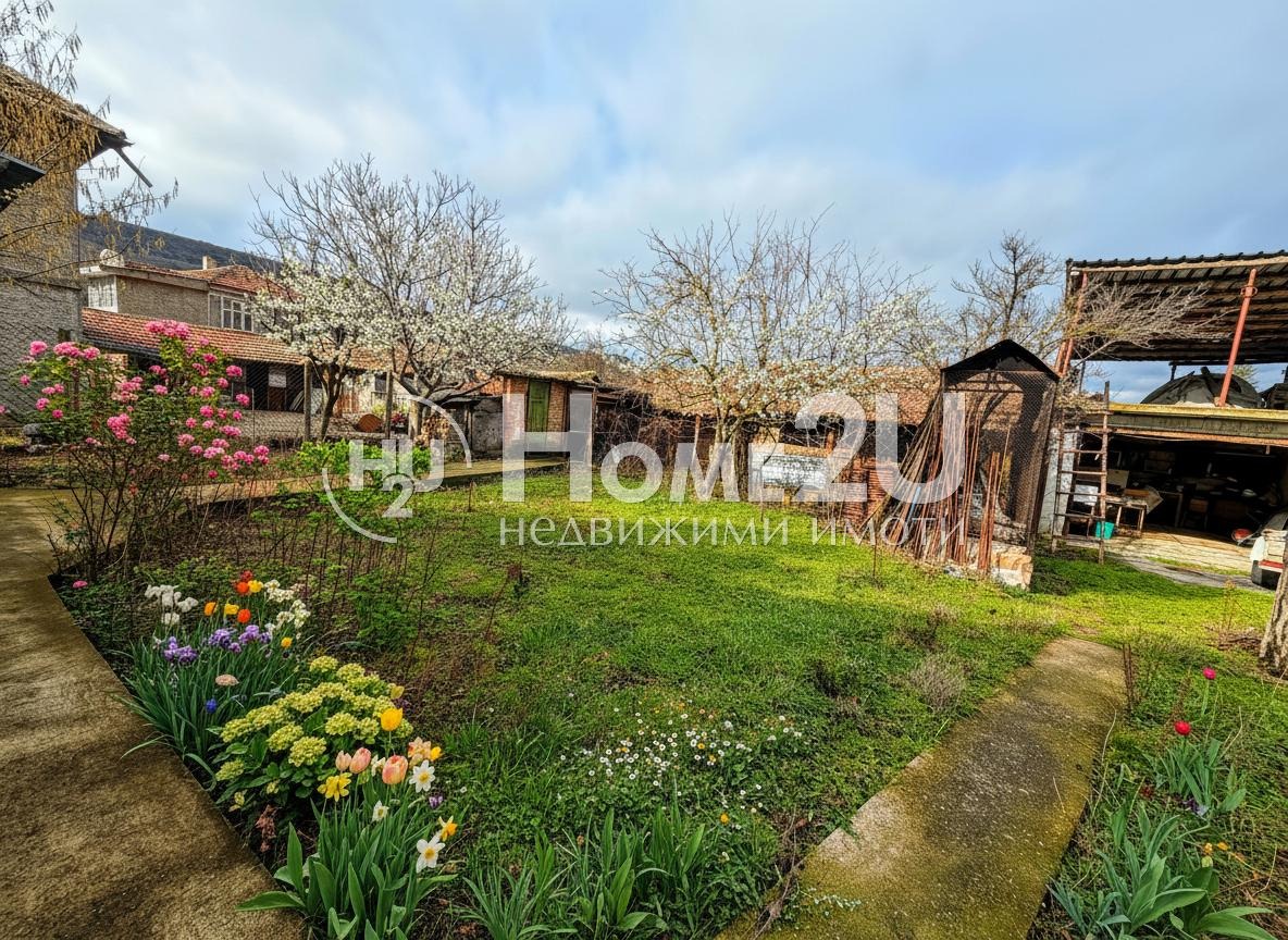 Продава КЪЩА, гр. Девня, област Варна, снимка 2 - Къщи - 53854921