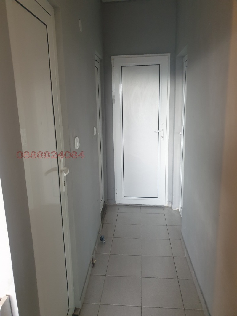 Продава 3-СТАЕН, гр. Горна Оряховица, област Велико Търново, снимка 5 - Апартаменти - 52805598