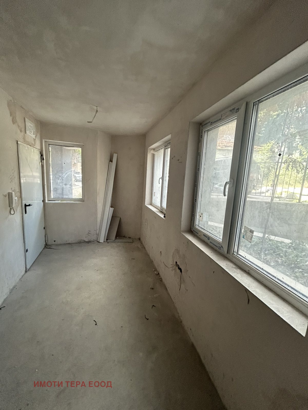 Продава 1-СТАЕН, гр. Варна, Център, снимка 2 - Апартаменти - 56072203